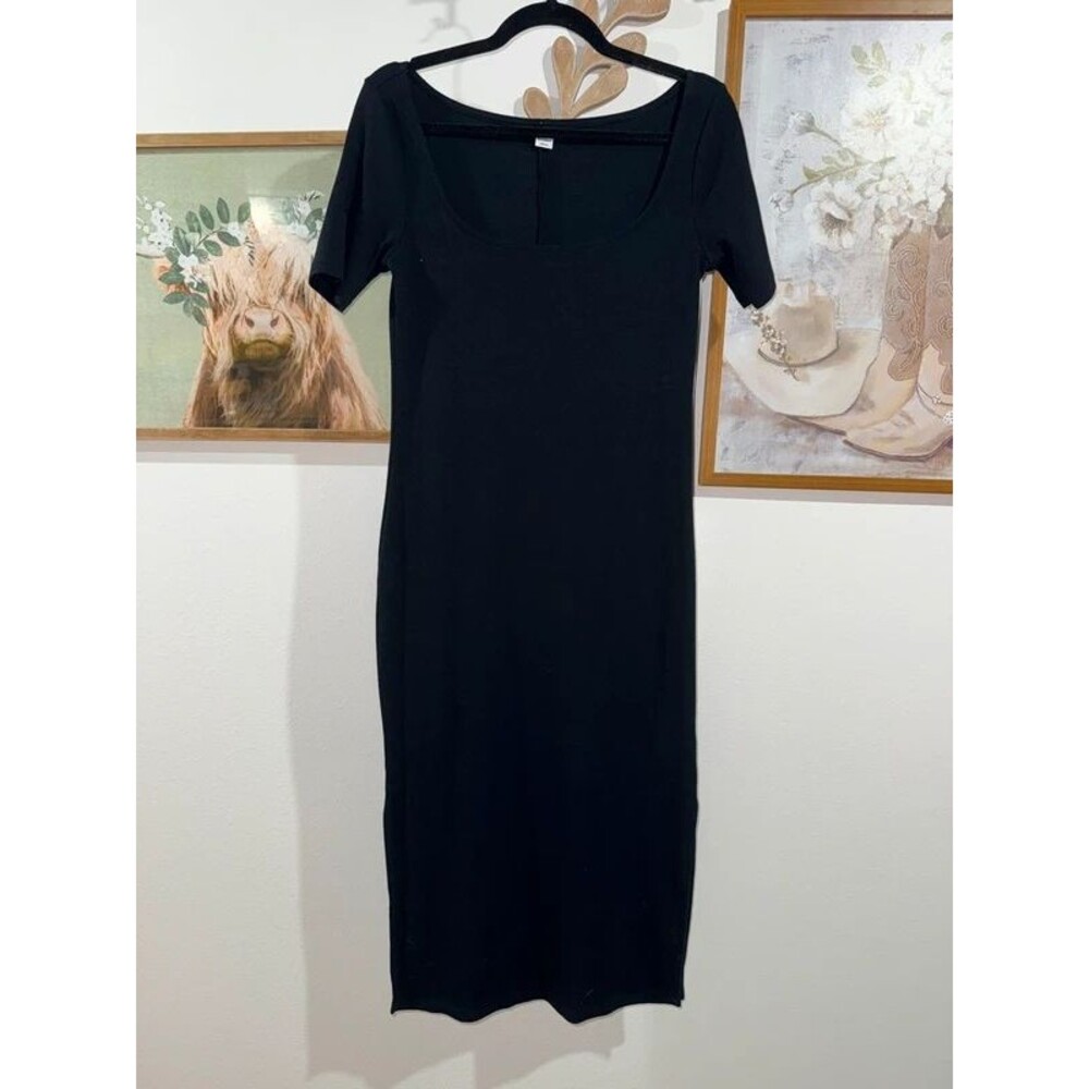 Old Navy bodycon midi black dress